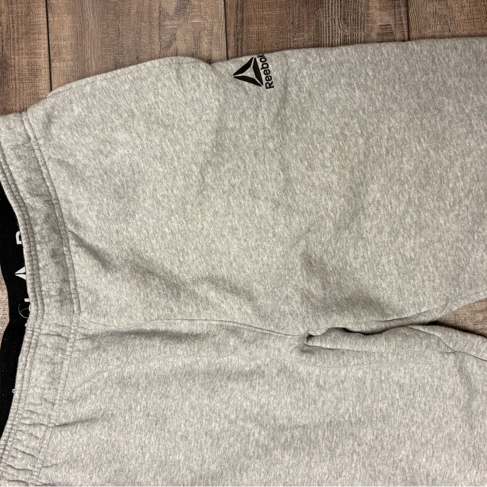 Reebok Light Gray Jogger Sweatpants with Black Trim - Picture 2 of 4